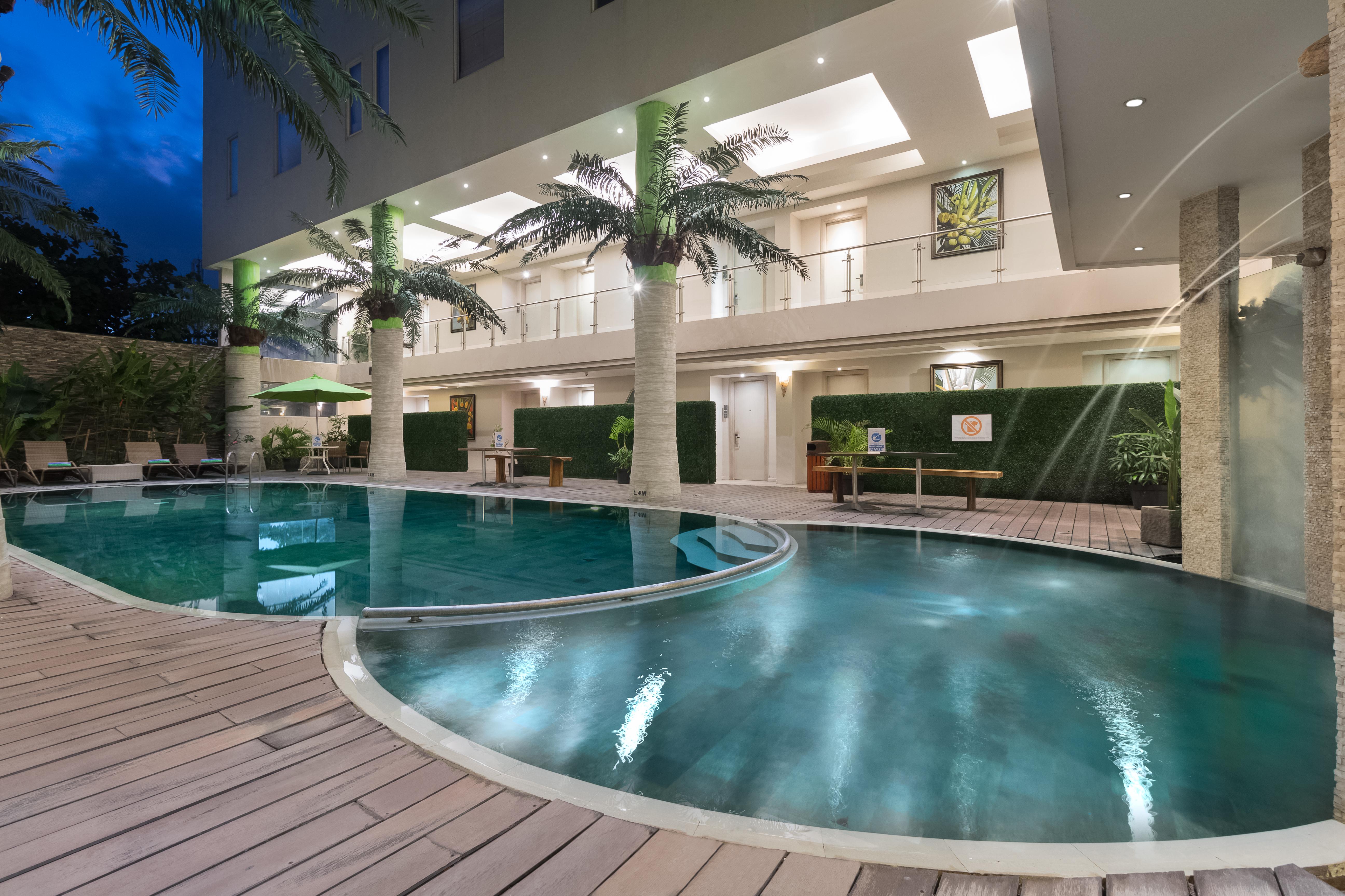 Sun Boutique Hotel Кута Екстер'єр фото